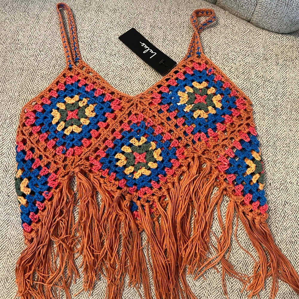 Lulu’s crop top